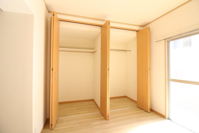 物件内観写真15　(収納)