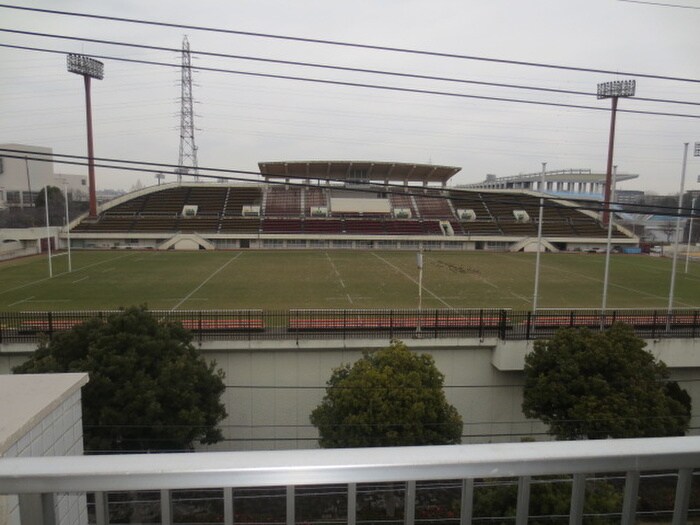 物件内観写真16　(室内からの展望)