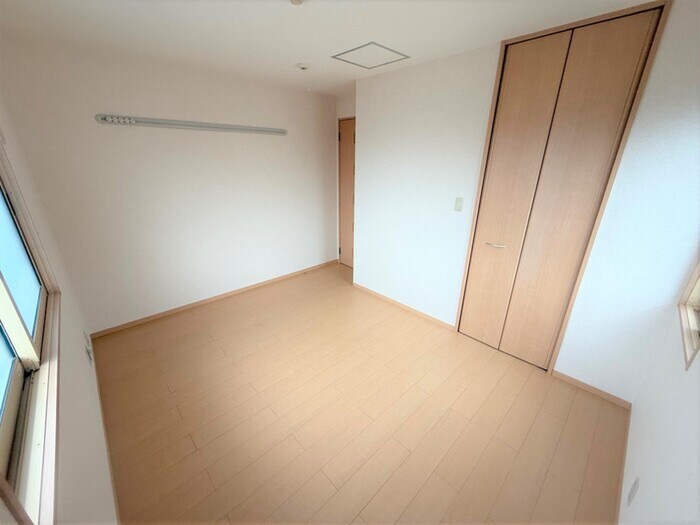 物件内観写真10　(居室)