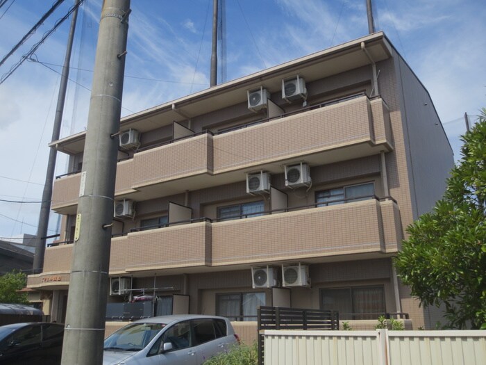 物件外観写真2　(外観写真)