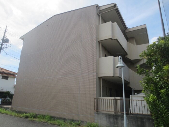 物件外観写真6　(外観写真)