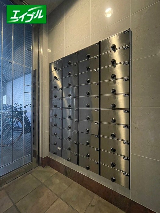 物件外観写真3　(建物設備)