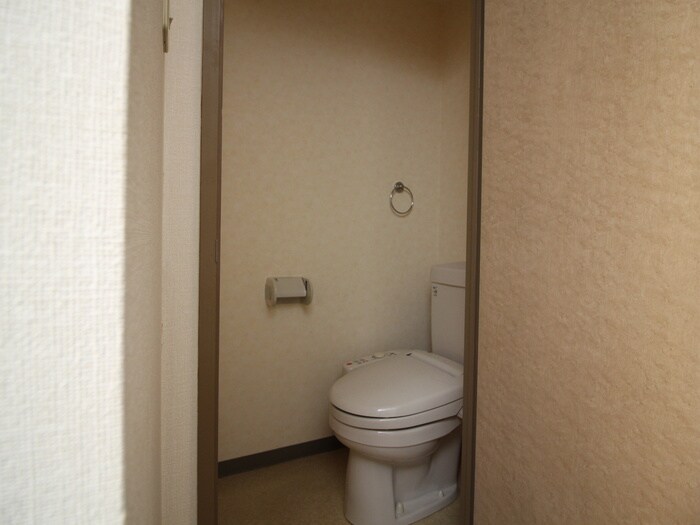 物件内観写真13　(トイレ)