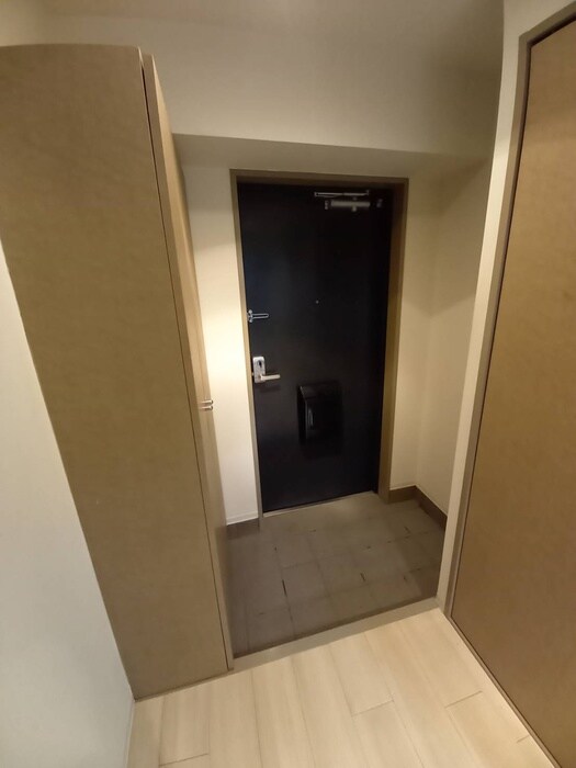 物件内観写真14　(玄関)