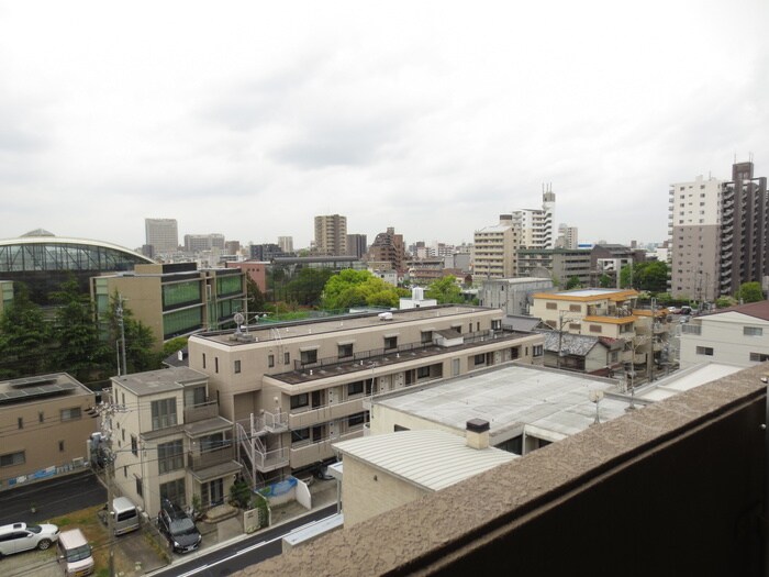 物件内観写真22　(室内からの展望)