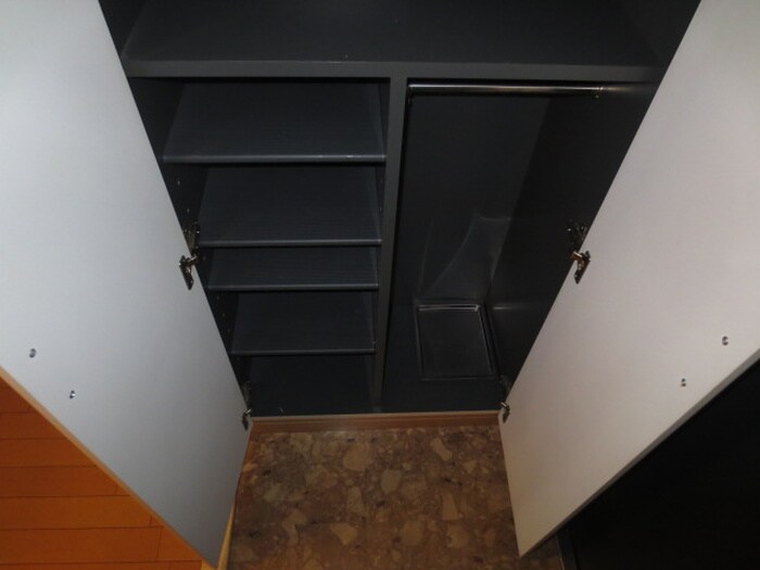 物件内観写真15　(室内からの展望)