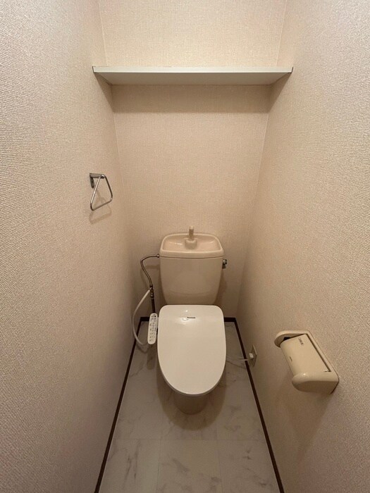 物件内観写真13　(トイレ)