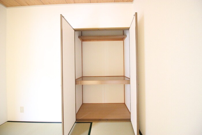 物件内観写真15　(収納)