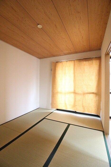 物件内観写真22　(居室)