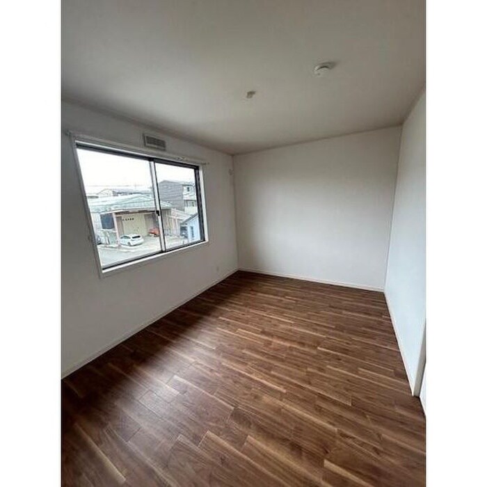 物件内観写真10　(居室)