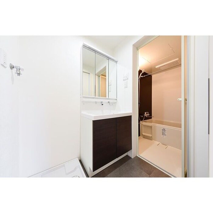 物件内観写真10　(洗面)