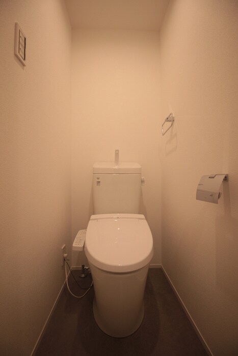 物件内観写真12　(トイレ)