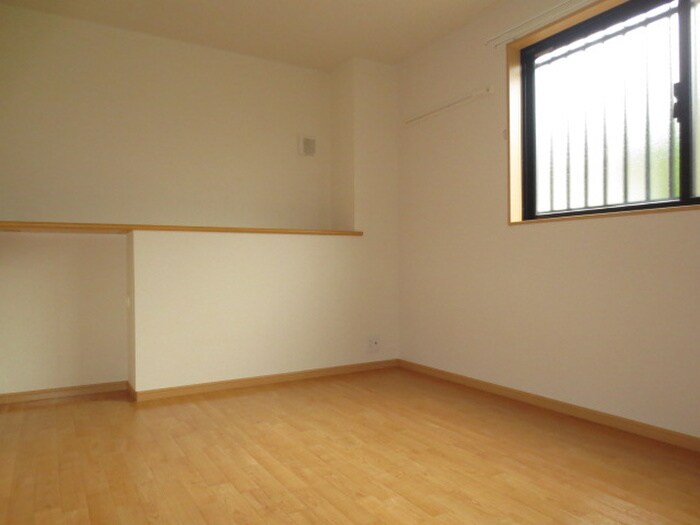 物件内観写真6　(居室)