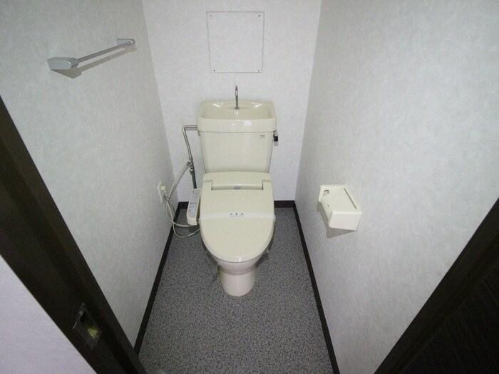 物件内観写真14　(トイレ)