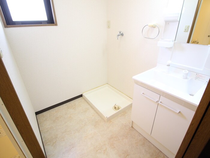 物件内観写真10　(洗面)