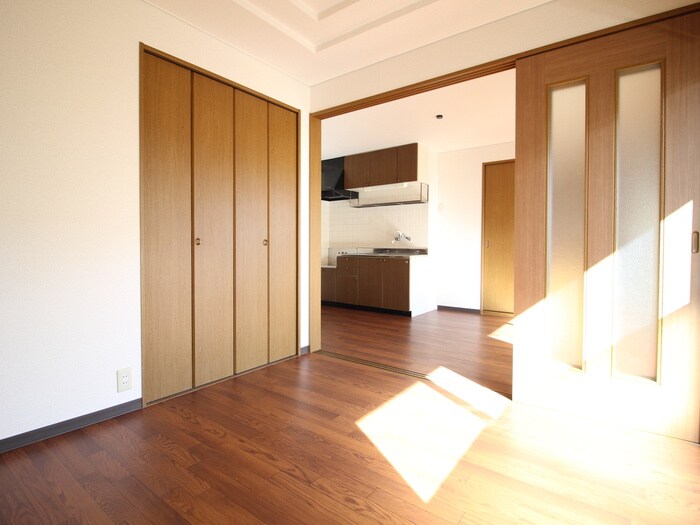 物件内観写真21　(居室)