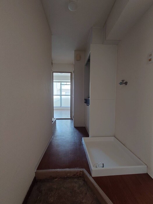 物件内観写真20　(廊下)