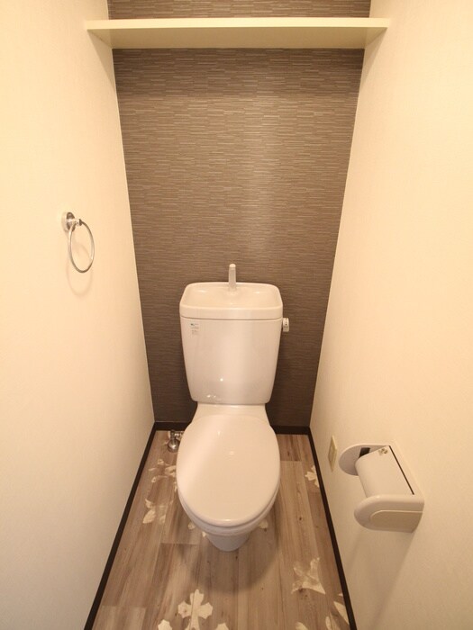 物件内観写真11　(トイレ)