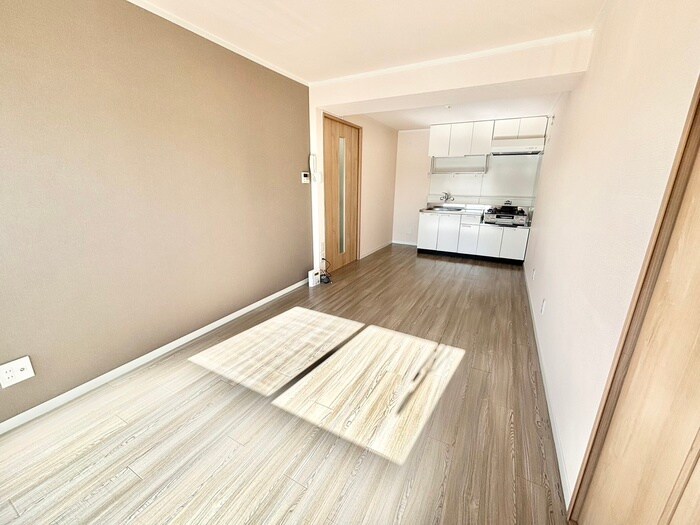 物件内観写真7　(居室)