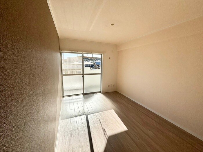 物件内観写真11　(居室)