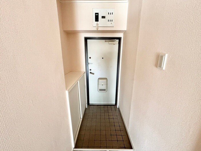 物件内観写真20　(玄関)