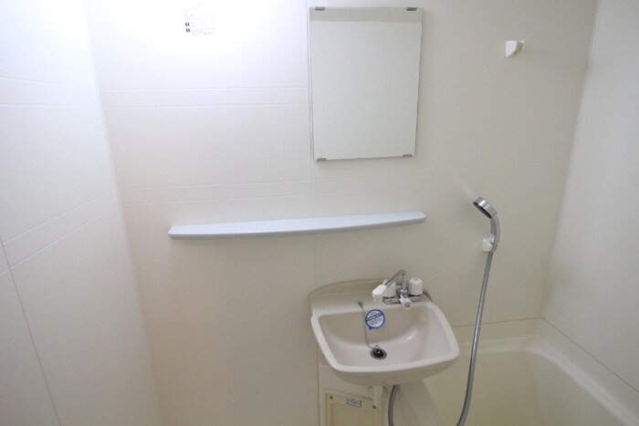 物件内観写真12　(洗面)