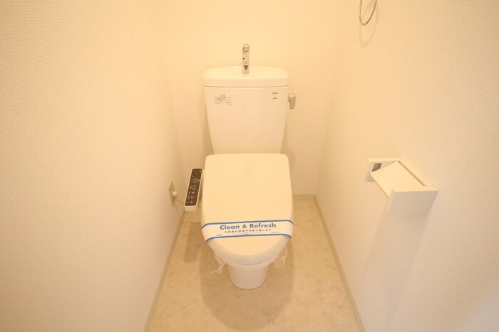 物件内観写真14　(トイレ)