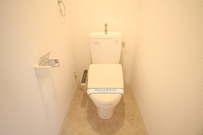 物件内観写真14　(トイレ)