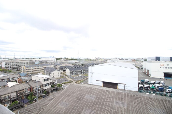 物件内観写真22　(室内からの展望)