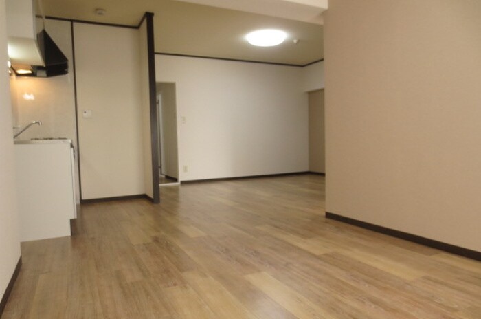 物件内観写真9　(居室)