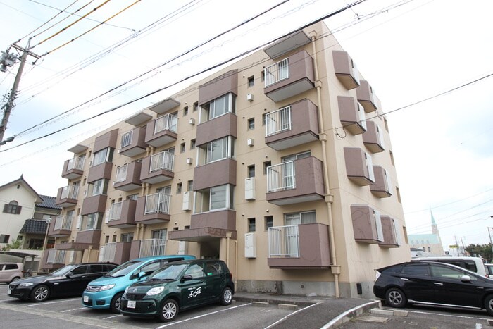 マンション武峰の外観写真