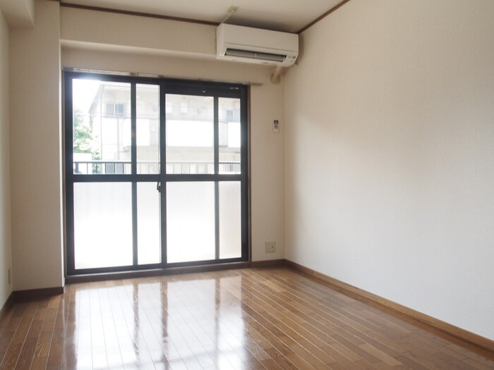 物件内観写真11　(居室)