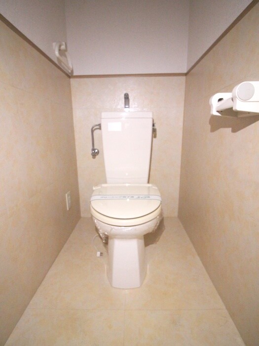 物件内観写真11　(トイレ)