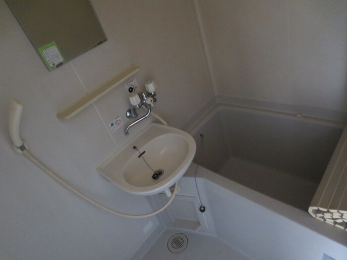 物件内観写真9　(バス／シャワールーム等)