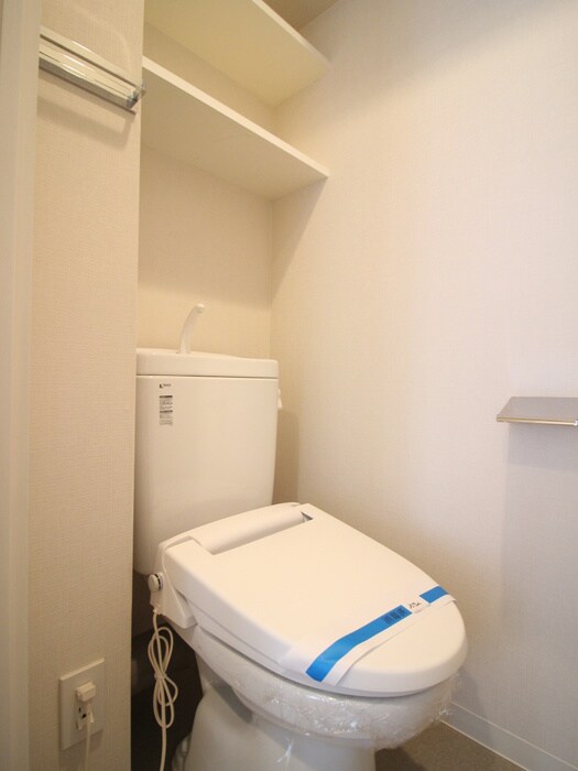 物件内観写真12　(トイレ)