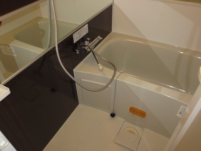 物件内観写真12　(バス／シャワールーム等)