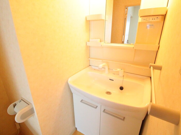 物件内観写真13　(洗面)