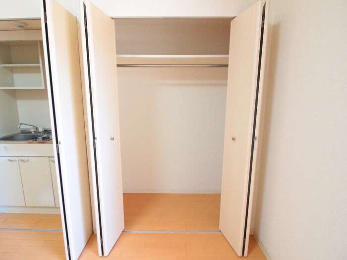 物件内観写真14　(収納)