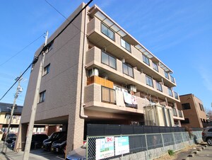 ６清邦ビル外観写真