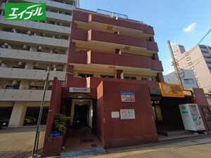 セカンドタウン外観写真