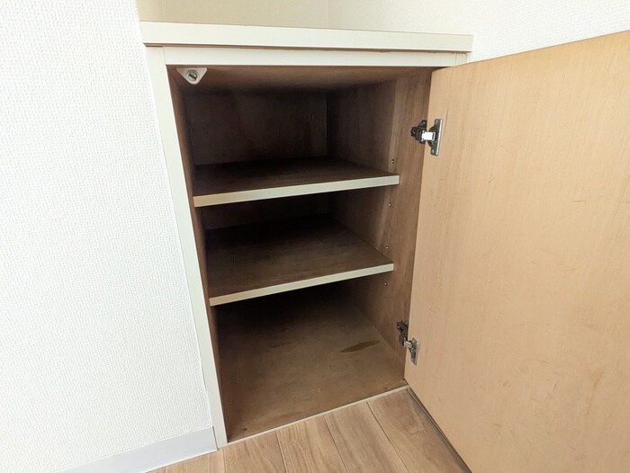 物件内観写真16　(靴箱)