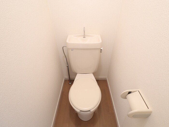 物件内観写真12　(トイレ)