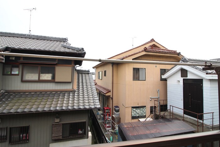 物件内観写真17　(室内からの展望)