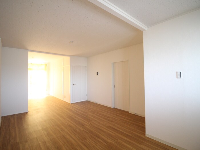 物件内観写真18　(居室)