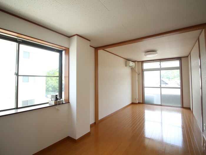 物件内観写真18　(居室)