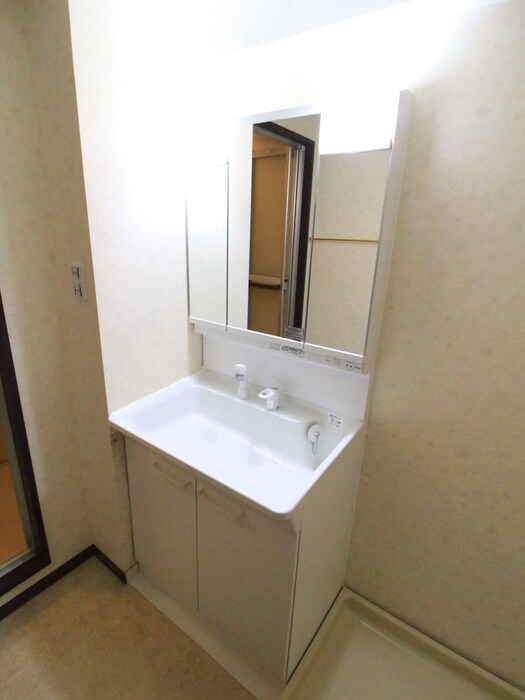 物件内観写真12　(洗面)