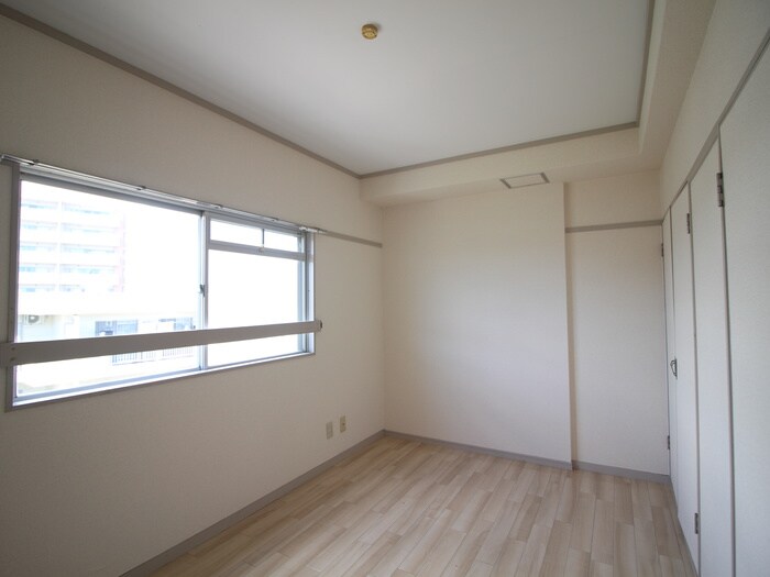 物件内観写真17　(居室)