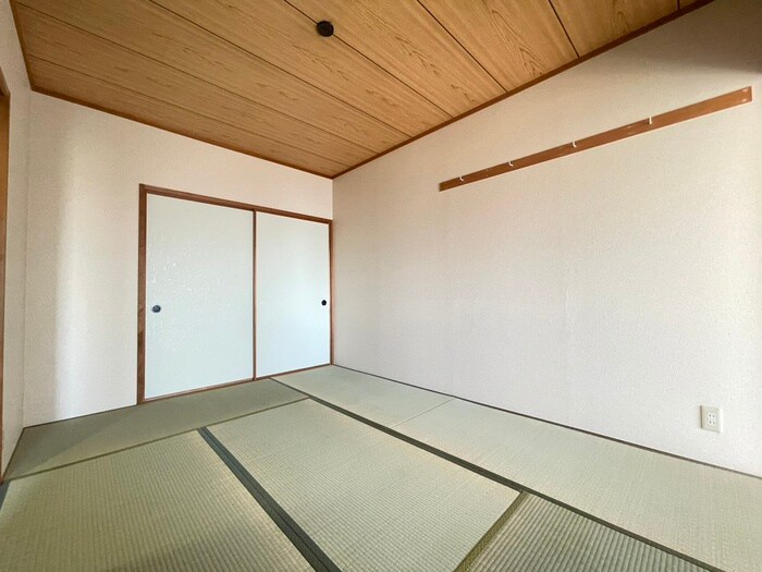 物件内観写真9　(居室)