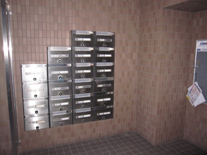 物件外観写真5　(建物設備)