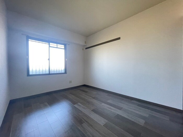 物件内観写真19　(居室)